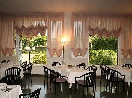Hotel Itaca 4*